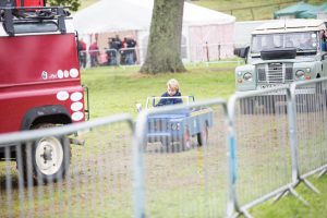 YEALMPTONSHOW 2017 123 300x200 - YEALMPTONSHOW_2017-123