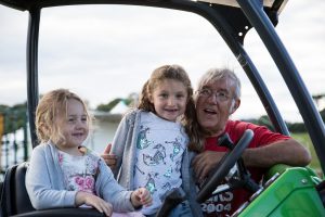 YEALMPTONSHOW 2017 7 300x200 - YEALMPTONSHOW_2017-7